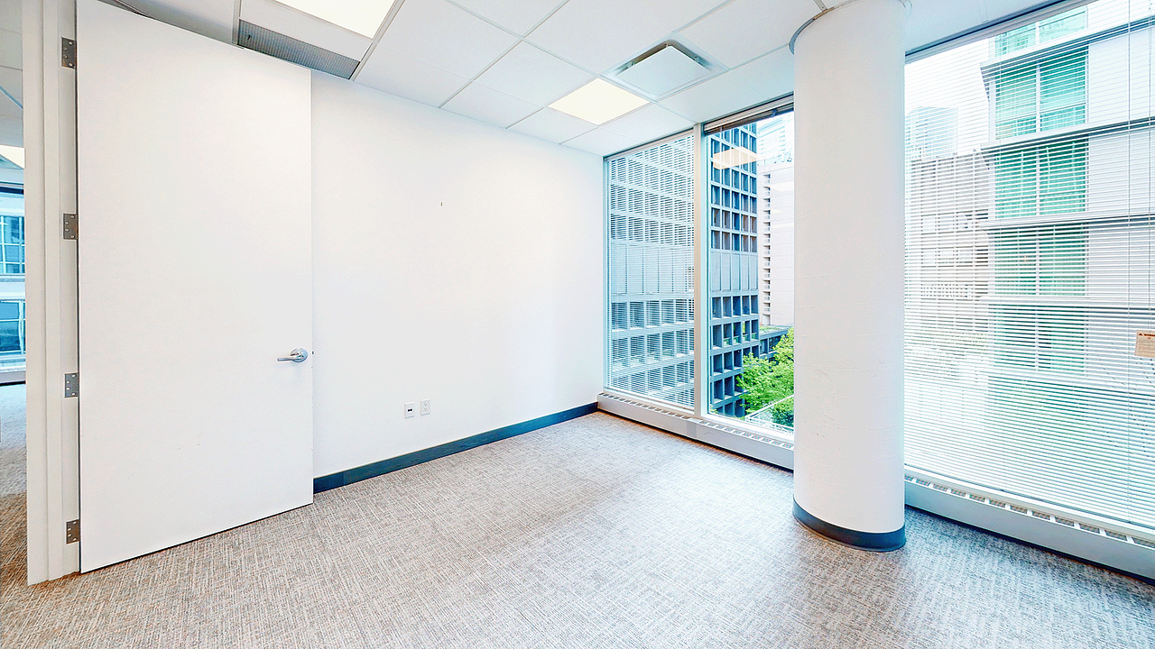675 - 1199 West Pender Street, Vancouver, BC