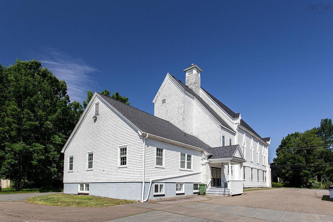 202 Main Street, Middleton, NS