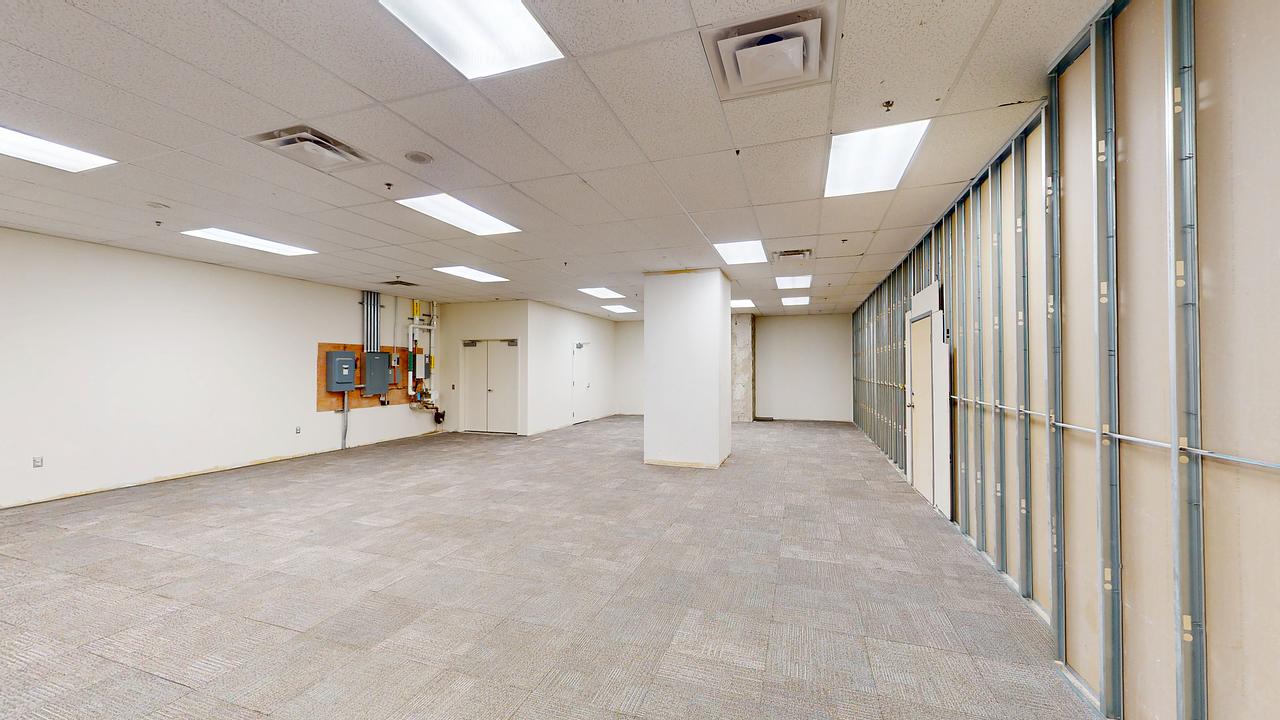 105 - 320 Queen Street, Ottawa, ON