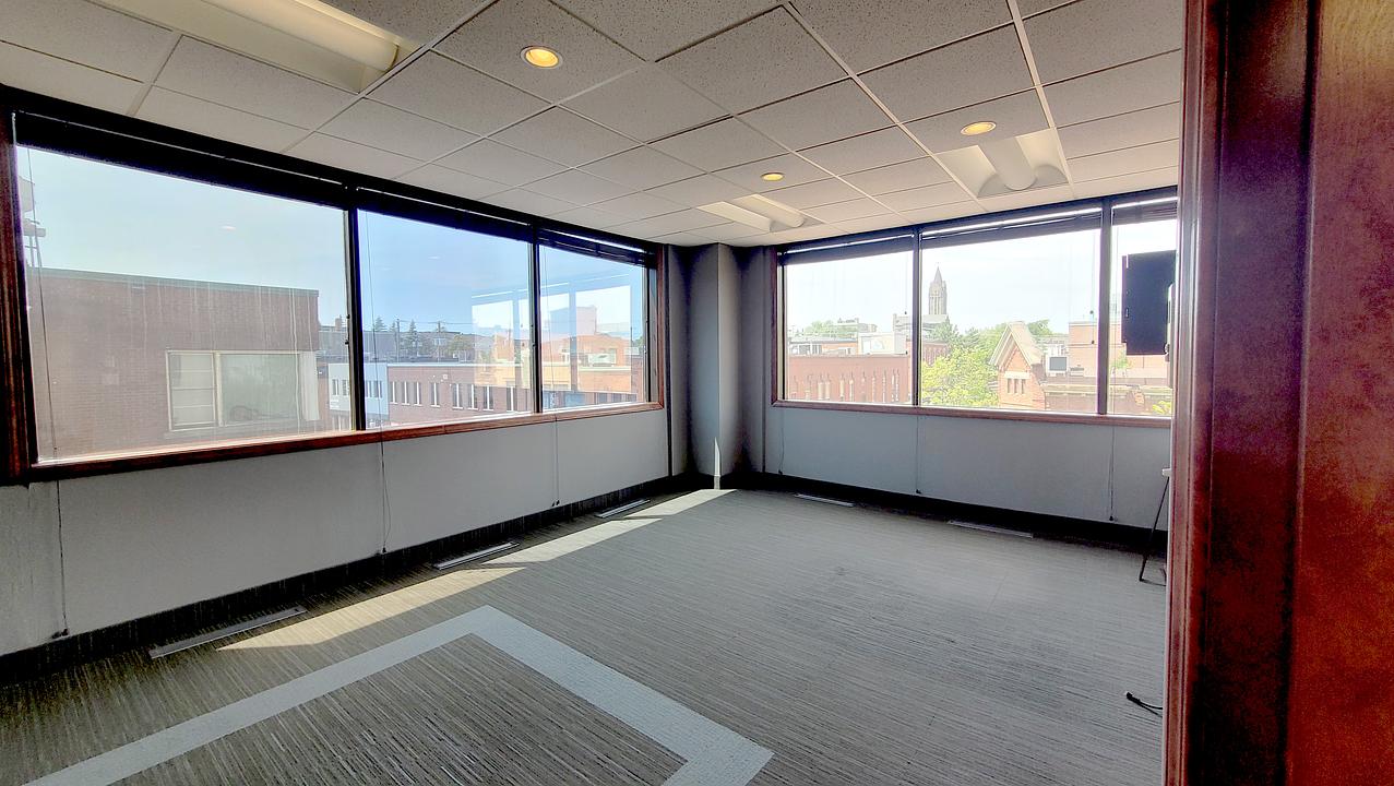3rd floor - 860 Main St, Moncton, NB
