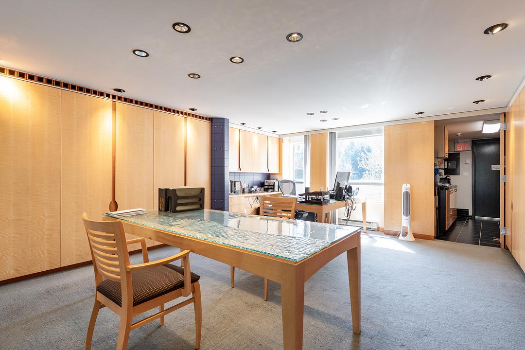 15258 & 15260 Thrift Ave, White Rock, BC