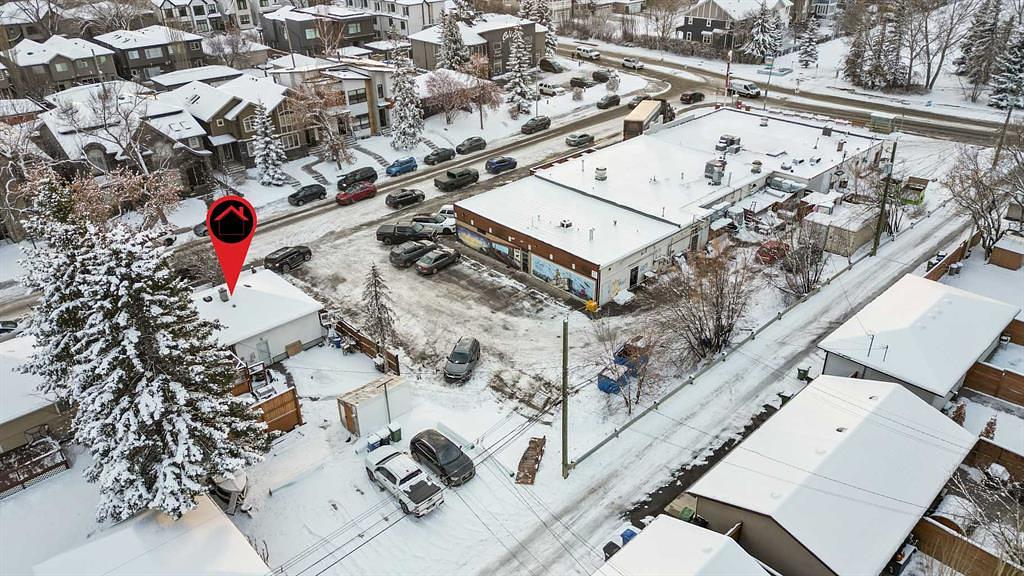 2040 42 Avenue Southwest, Calgary, AB