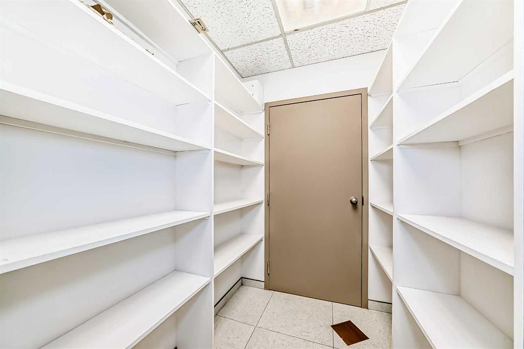 Lower - 2139 4 Avenue Northwest, Calgary, AB