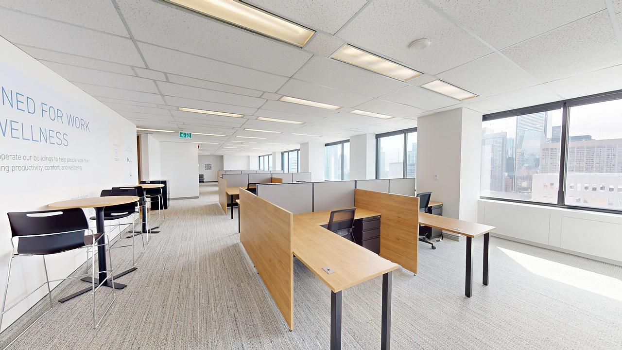 2605 - 180 Dundas Street West, Toronto, ON