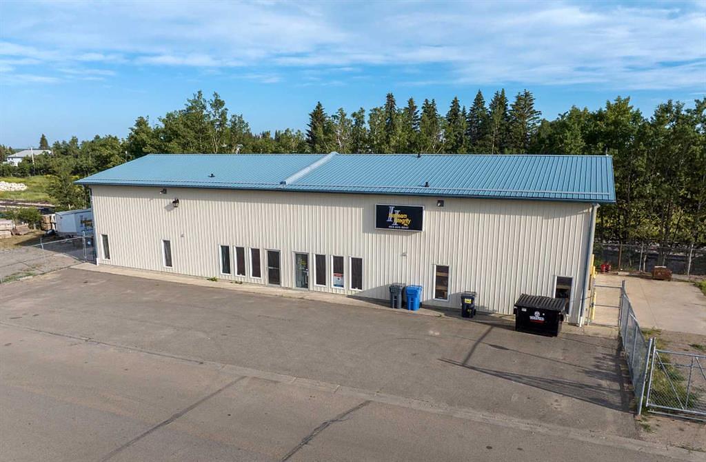 4911 50 Avenue, Eckville, AB