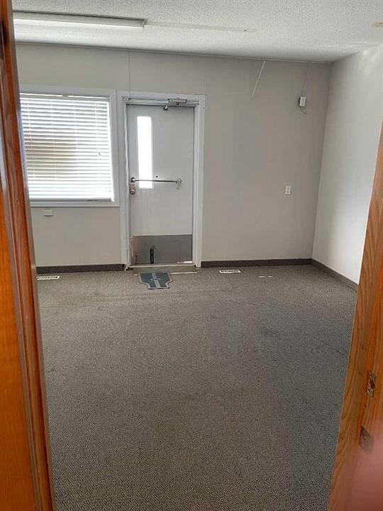 228 Centre Street North, Langdon, AB