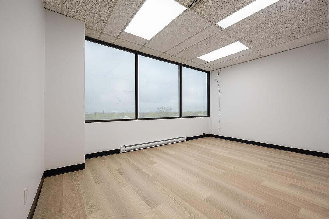 403 - 5881-5889 Cote des Neiges, Montreal, QC