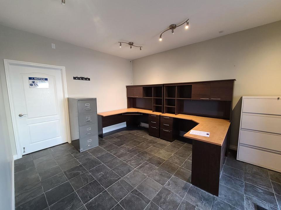 206 - 7611 Sparrow Dr, Leduc, AB