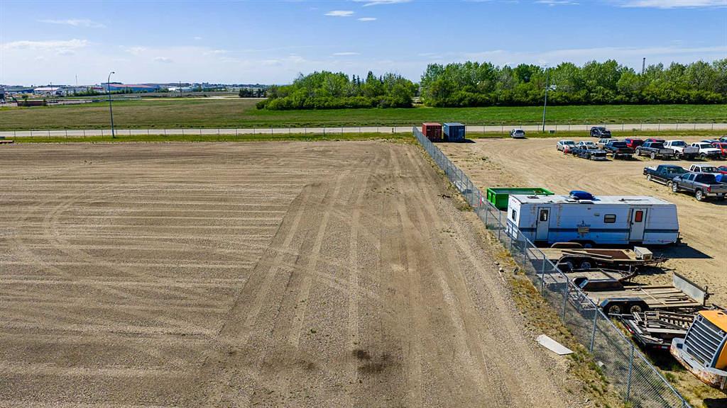15901 90 Street, Grande Prairie, AB