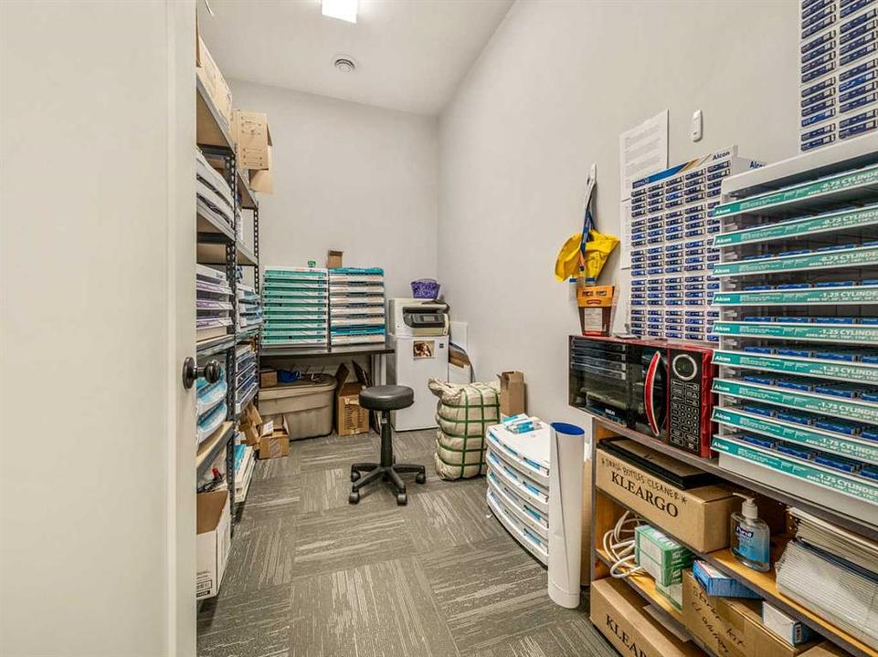 19 Broadway Street North, Raymond, AB