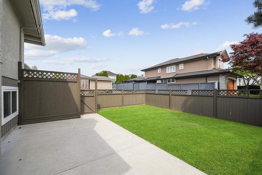 1570 Sperling Avenue, Burnaby, BC