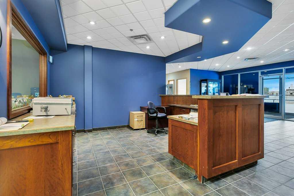 22 Mckenzie Drive, Red Deer County, AB