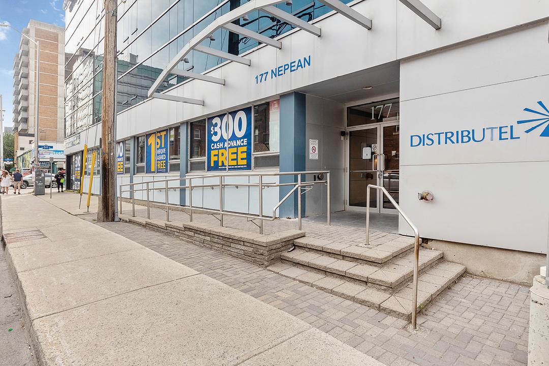 200 - 177 Nepean Street, Ottawa, ON
