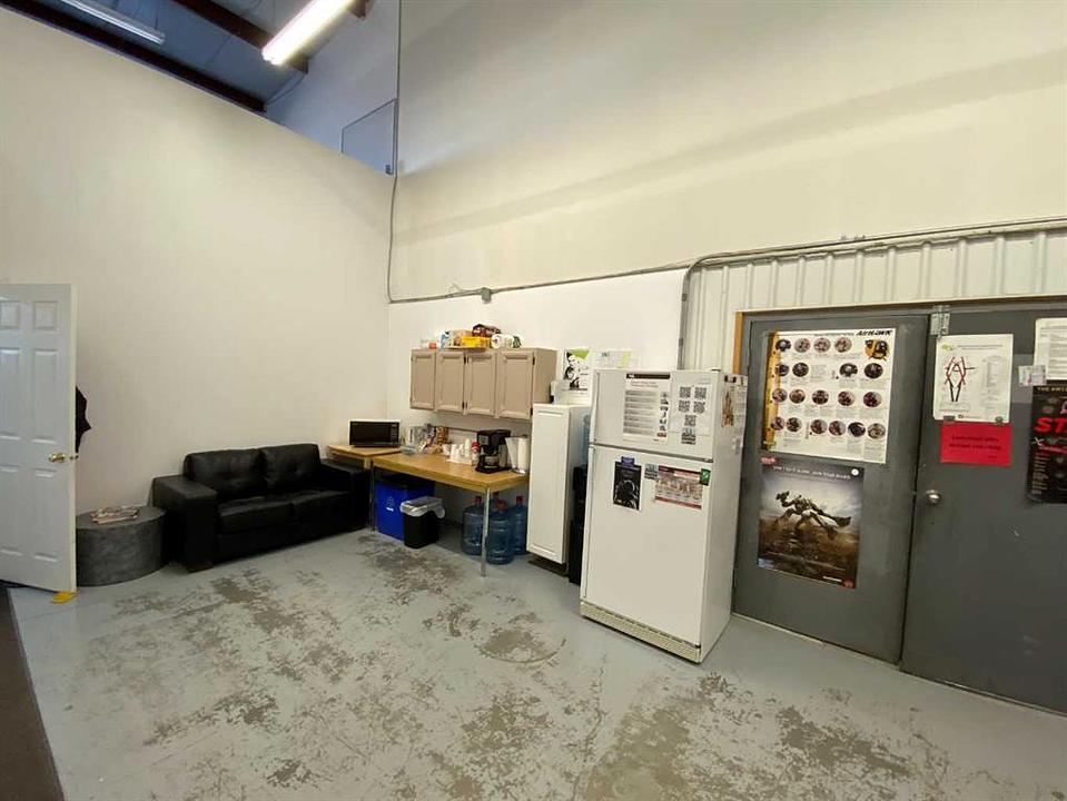 598 Industrial Road East, Millicent, AB