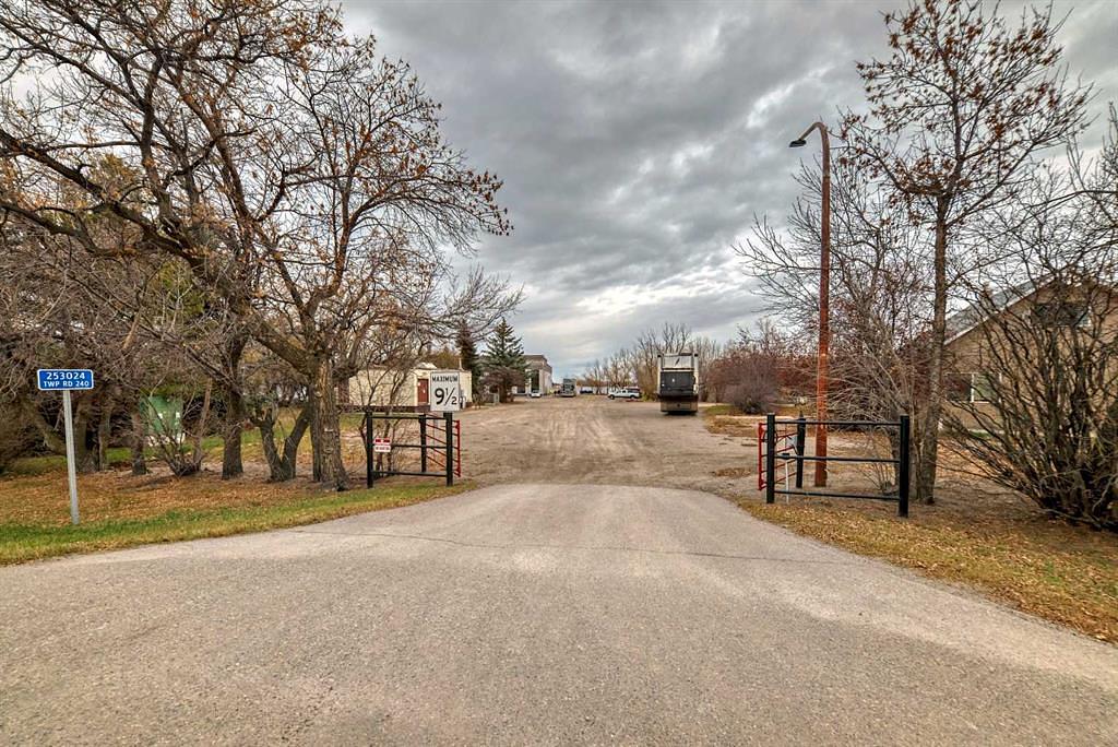 Township Road 240, Wheatland County, AB