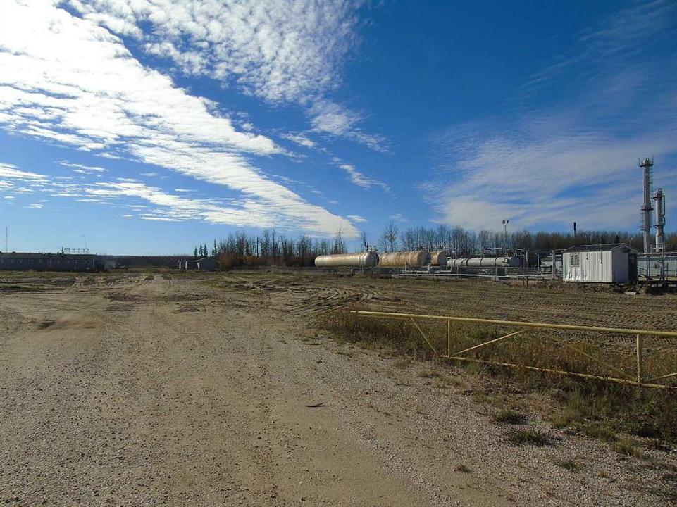 West Mitsue Ind Road, Slave Lake, AB
