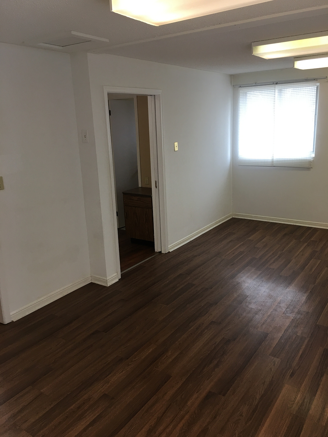 2 - 108 Centre St N, Oshawa, ON floorplan