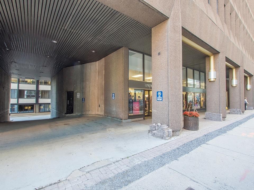 Ground - 60 Queen Street, Ottawa, ON