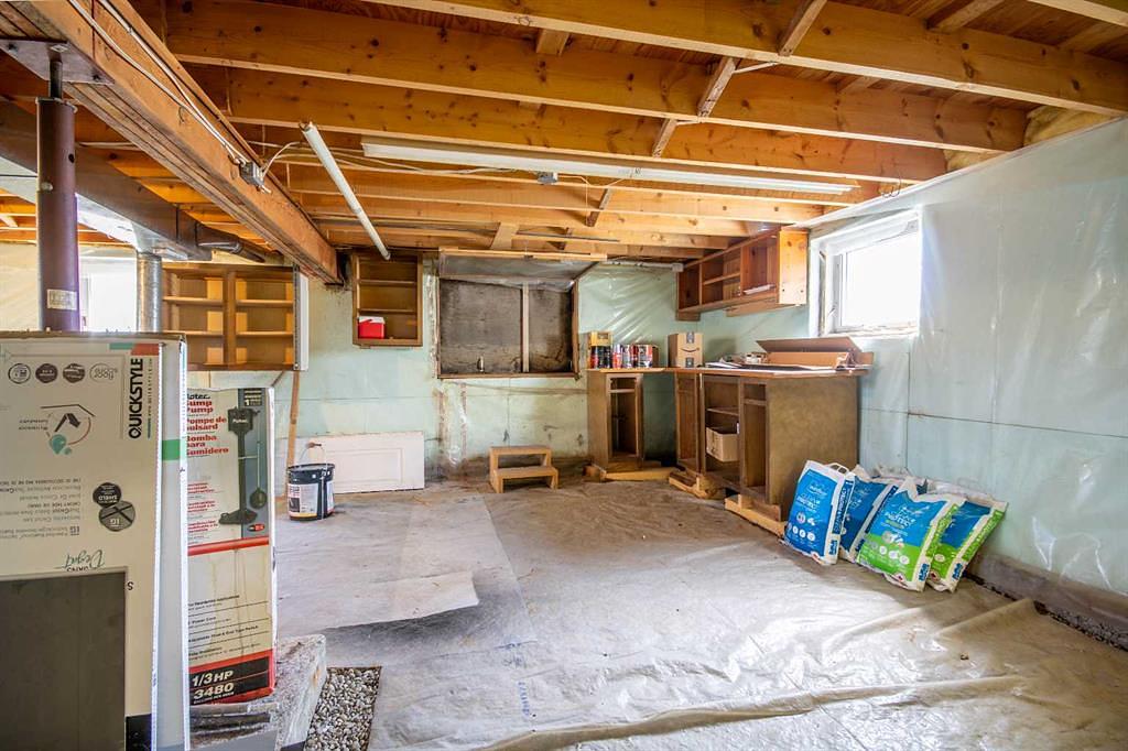 10 - 5113 Alberta 27, Mountain View County, AB