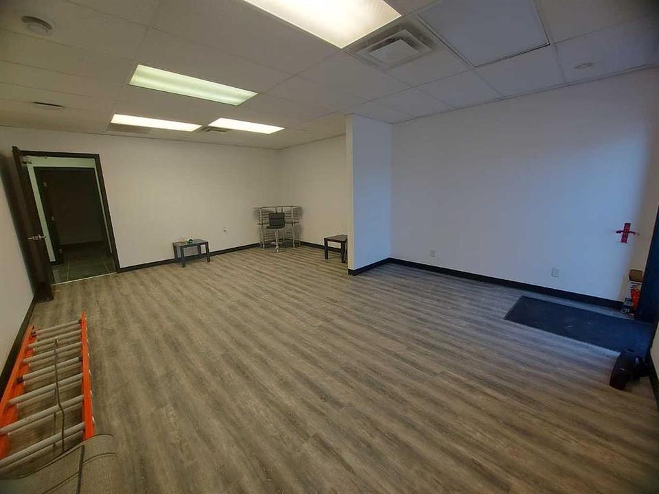 1 - 4418 50 Avenue, Red Deer, AB