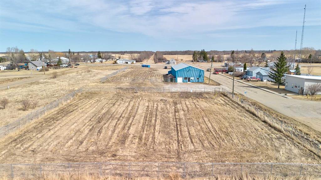 5024 50 Avenue South, Eaglesham, AB