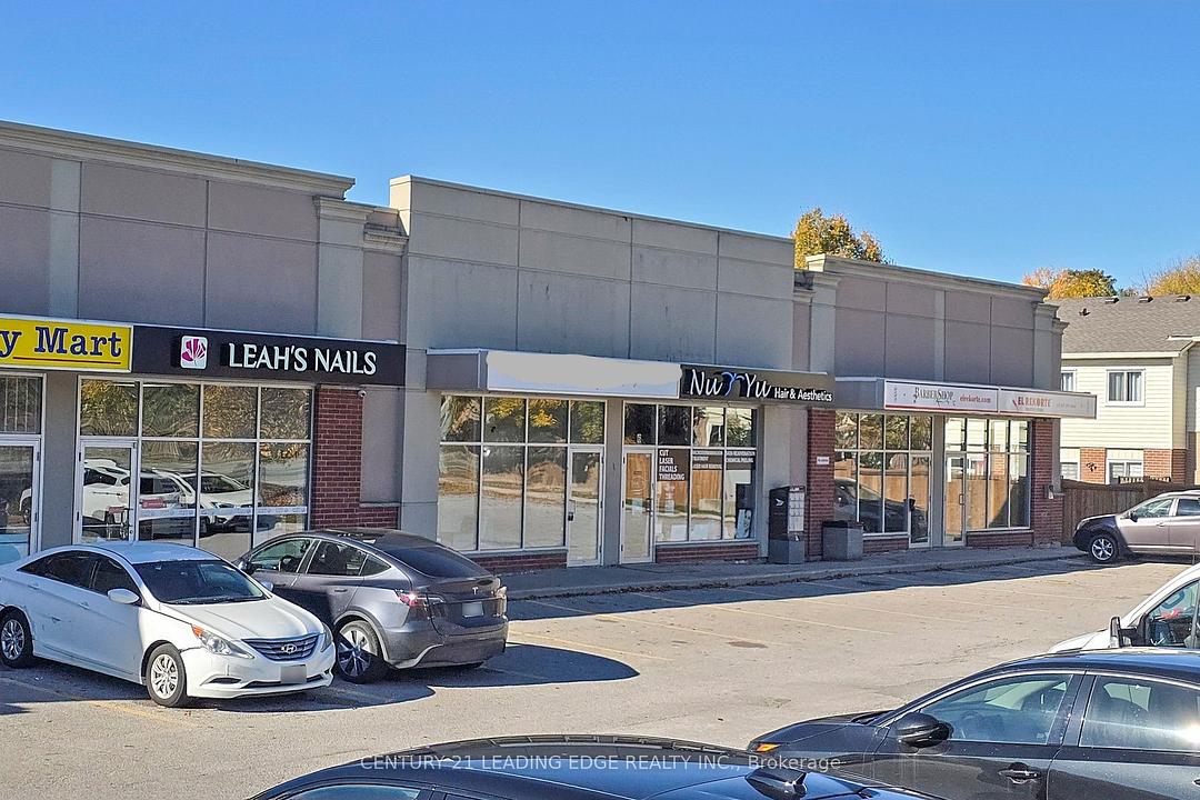 5 - 17080 Bathurst Street, Newmarket, ON
