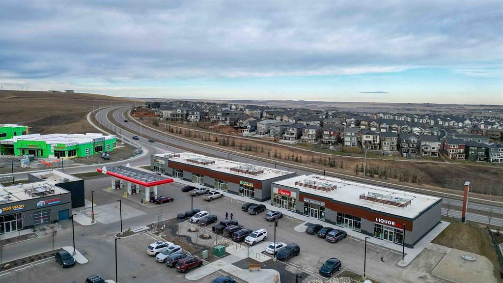 250 - 318 Nolanridge Crescent Northwest, Calgary, AB