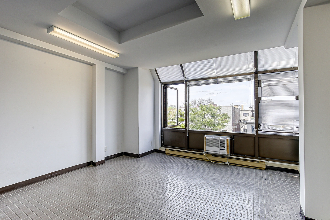 315 - 3518 Avenue Lacombe, Montréal, QC