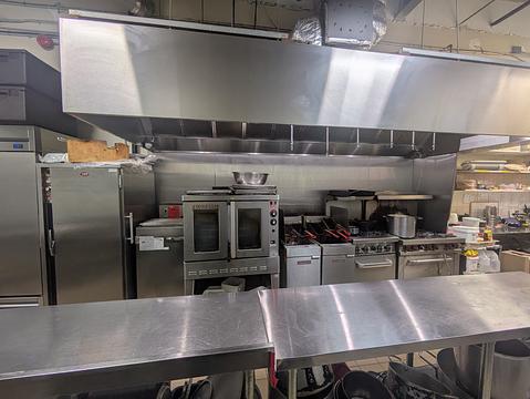 488 Eglinton Avenue West, Mississauga, ON