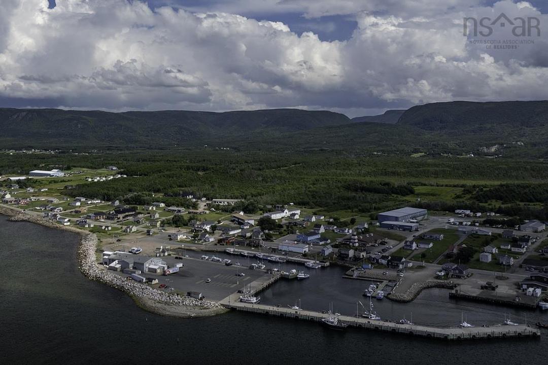15403 Cabot Trail, Petit Étang, NS