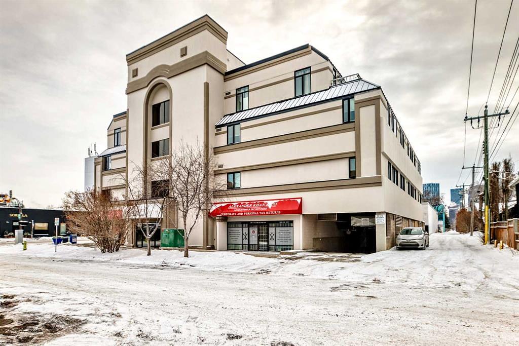 5,9,15 - 1015 Centre Street Northwest, Calgary, AB