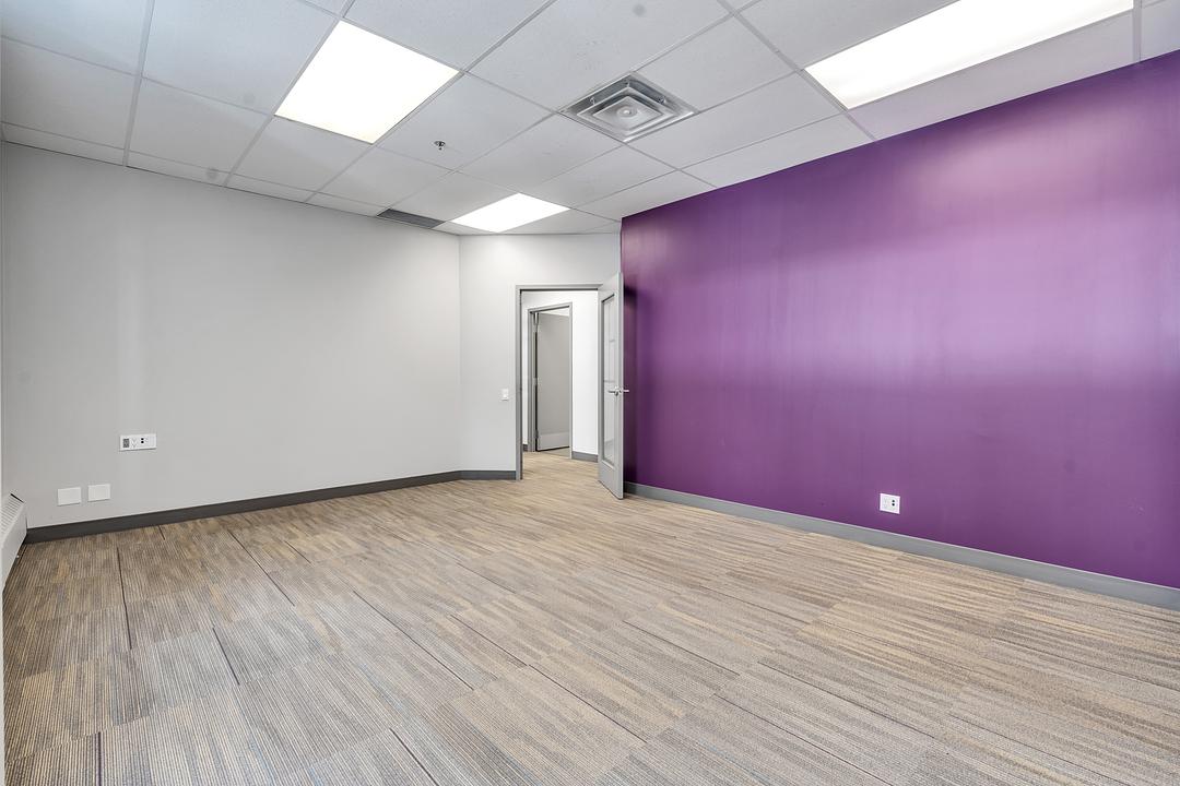 605 - 111 Peter Street, Toronto, ON