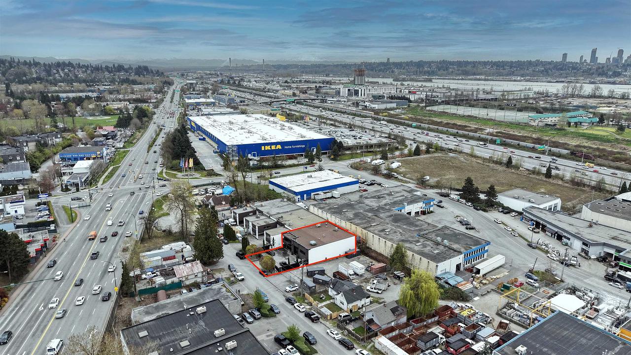935 Sherwood Avenue, Coquitlam, BC