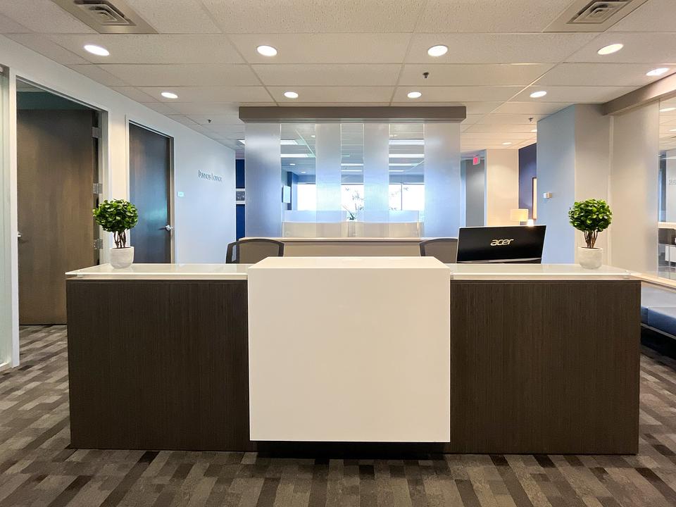 1000 - 4711 Yonge Street, Toronto, ON