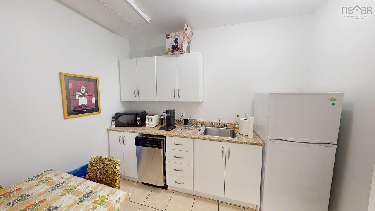 163 Portland Street, Dartmouth, NS