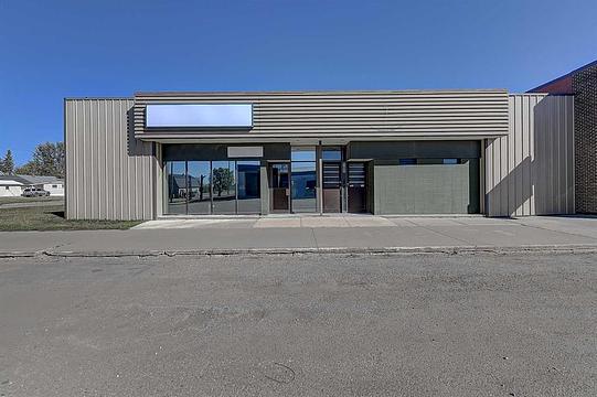 10030 101 Avenue, Hythe, AB