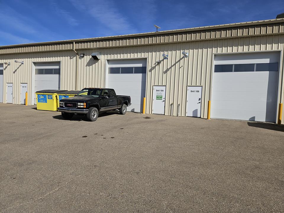 104 - 239 Spruce Street, Red Deer, AB