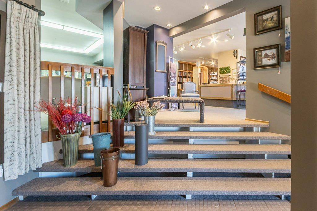 5001 51 Avenue, Wetaskiwin, AB