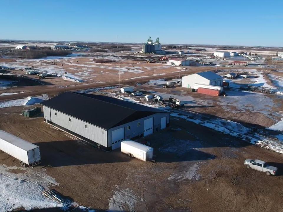 47017 21 Highway, Camrose, AB