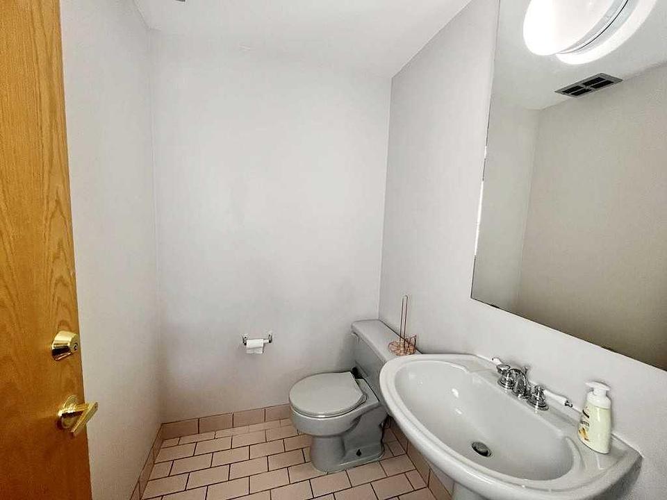 4131 Bow Trail Southwest, Calgary, AB