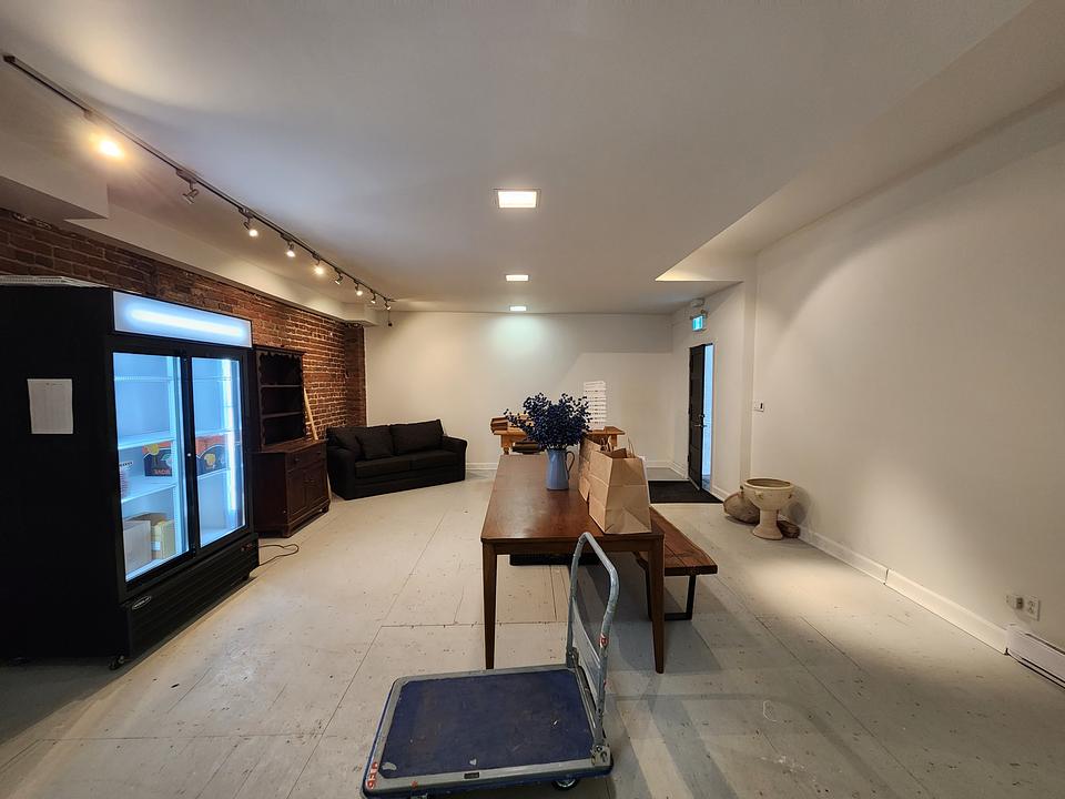 3457 Avenue du Parc, Montréal, QC