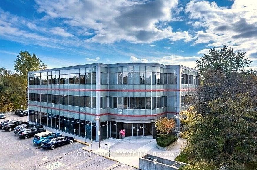 1599 Hurontario St, Mississauga, ON