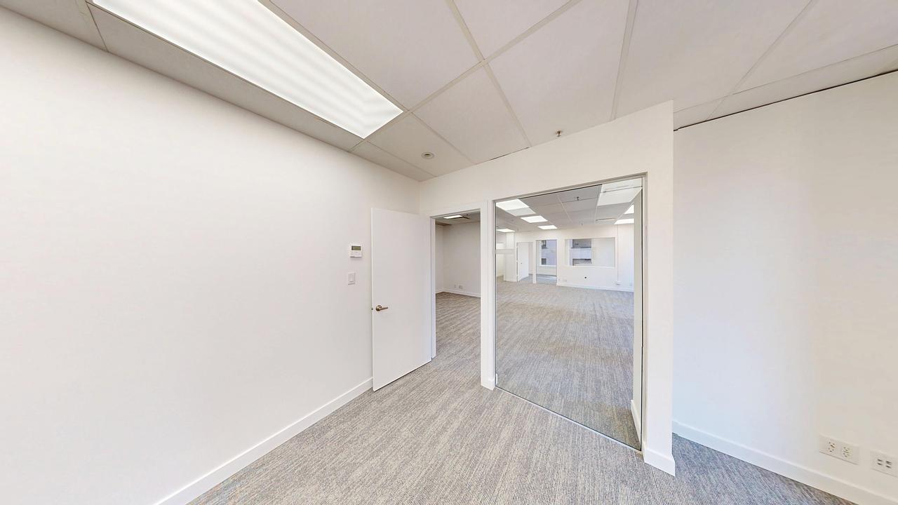 520 - 744 West Hastings Street, Vancouver, BC