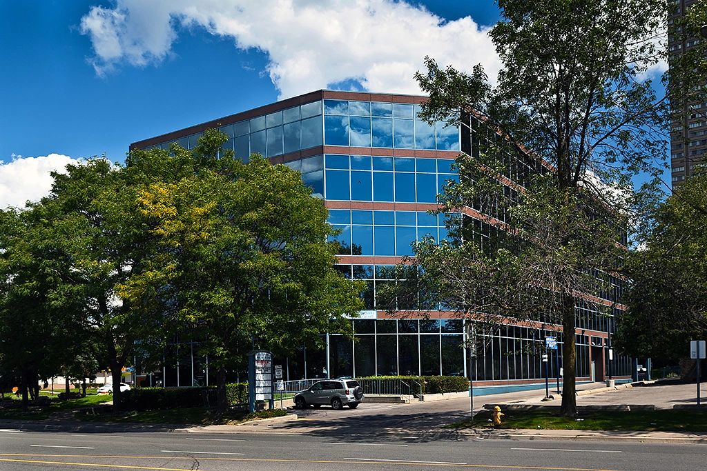 00420 - 65 Overlea Boulevard, Toronto, ON