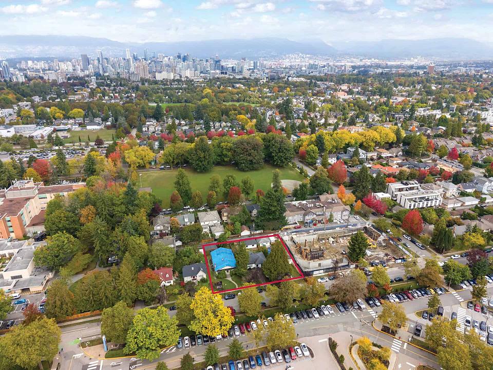 851 West 28th Avenue, Vancouver, BC