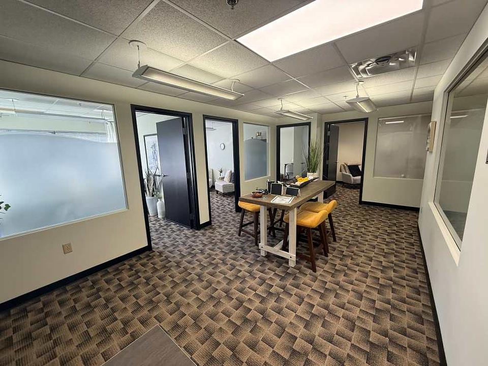 225 - 1829 Ranchlands Blvd NW, Calgary, AB