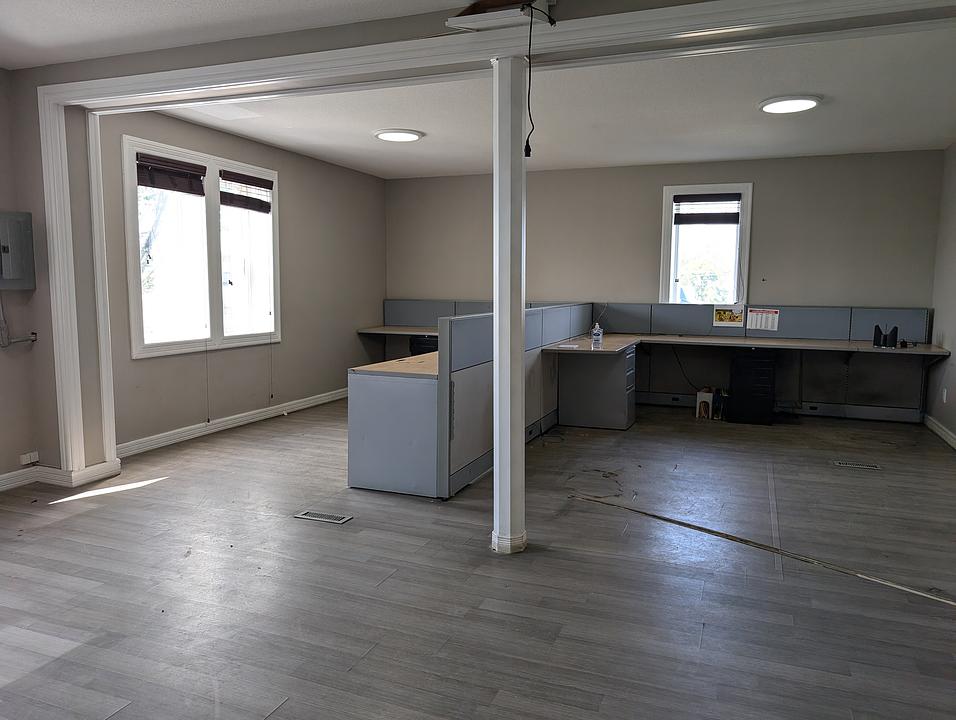 9903 76 Avenue Northwest, Edmonton, AB