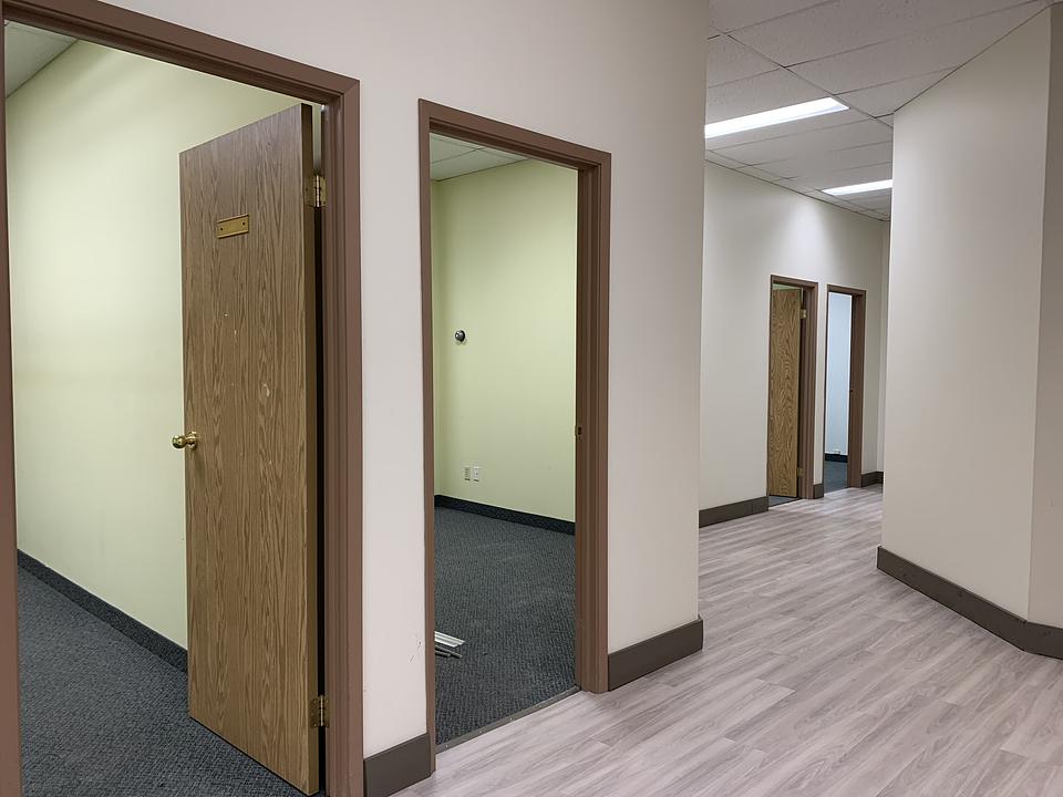 300 - 286 Smith Street, Winnipeg, MB
