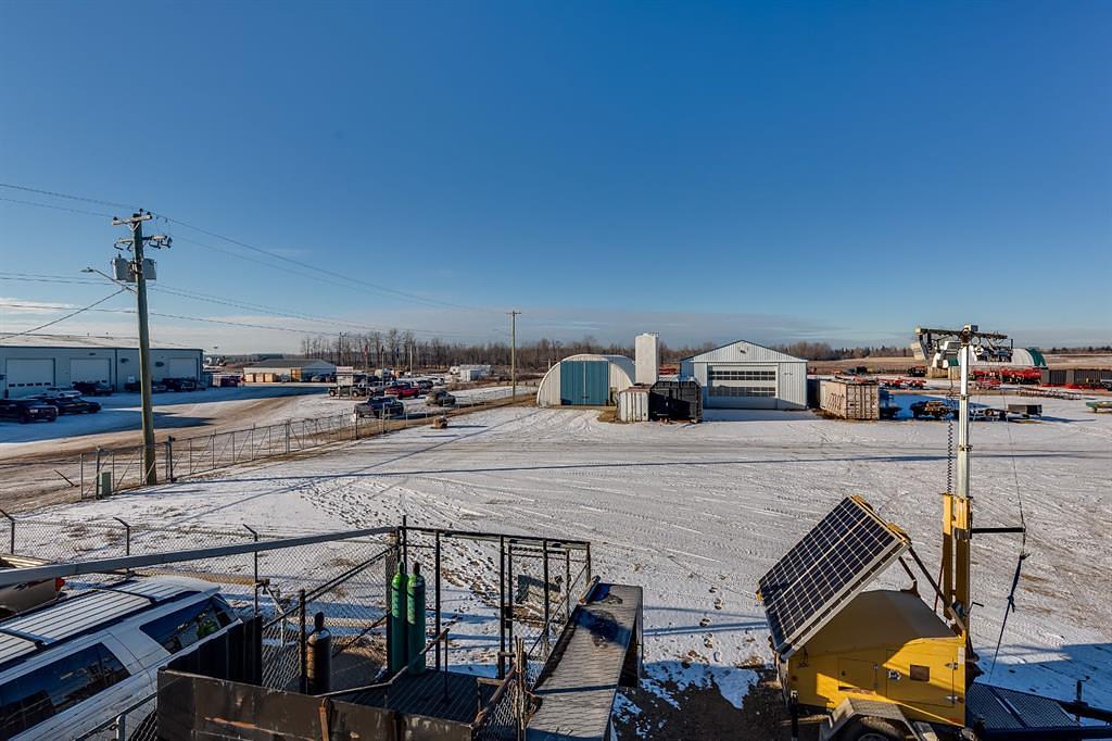 44 Avenue, Ponoka, AB