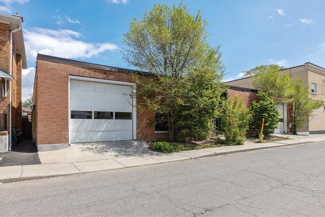 255 Ste-Anne Avenue, Ottawa, ON